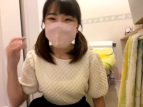 Snapshot of sora_033 chatting on September 16, 3:20 pm sora 033 online show from September 16, 3:20 pm