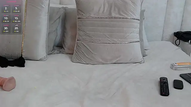 im anniza online show from September 19, 12:59 pm