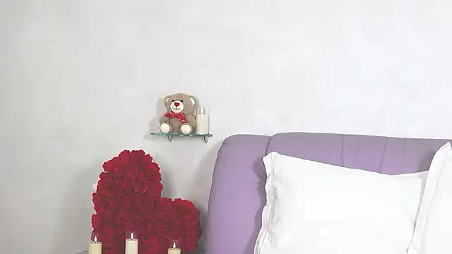 AngelicaDillon online show from March 10, 6:06 am