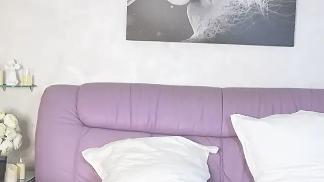 AngelicaDillon online show from October 6, 5:13 am