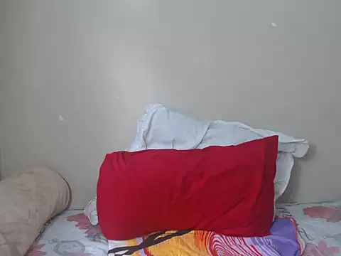  SweetLips  online show from September 30, 7:14 am