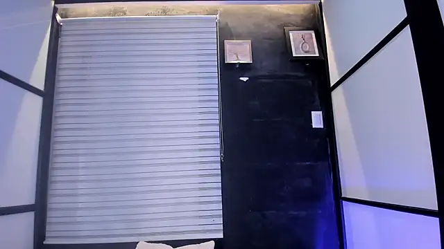 Snapshot of ShaniaDaniels chatting on September 26, 10:51 pm ShaniaDaniels online show from September 26, 10:51 pm