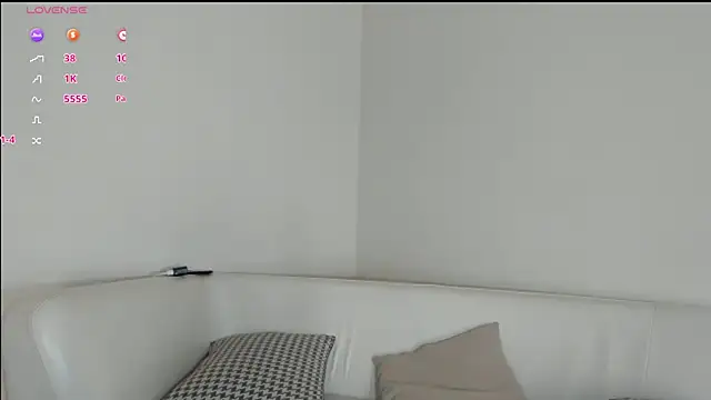 AliTemptress online show from October 10, 4:23 pm