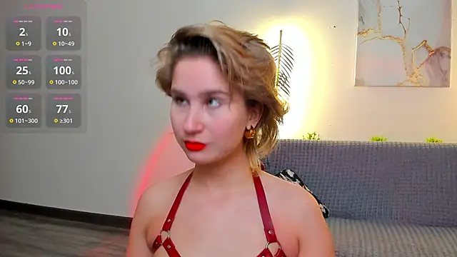 Snapshot of odelynbrower chatting on October 8, 12:26 am odelynbrower online show from October 8, 12:26 am