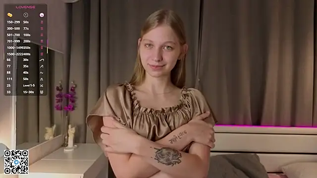 LynneHaviland online show from September 23, 6:17 pm