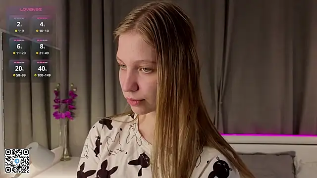 LynneHaviland online show from September 27, 6:04 pm