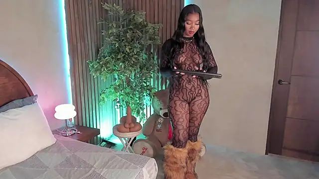 Snapshot of alisonn_moon chatting on October 9, 11:53 pm alisonn moon online show from October 9, 11:53 pm