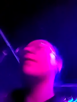 Snapshot of Susanahotsexxx chatting on September 28, 7:03 am Susanahotsexxx online show from September 28, 7:03 am