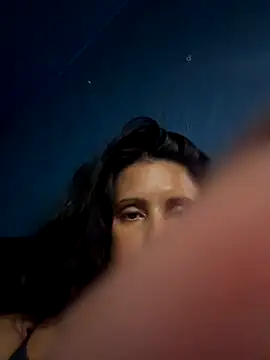 Snapshot of Angelaarayexx chatting on October 18, 7:22 am Angelaarayexx online show from October 18, 7:22 am