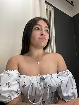 Snapshot of Alyha_Cortes chatting on September 26, 1:53 pm Alyha Cortes online show from September 26, 1:53 pm