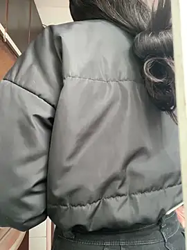 Snapshot of Alyha_Cortes chatting on October 29, 1:37 pm Alyha Cortes online show from October 29, 1:37 pm