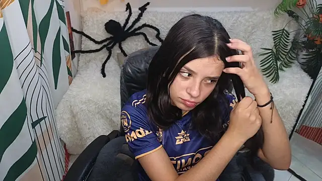 Snapshot of kathie_lozada chatting on October 8, 6:40 am kathie lozada online show from October 8, 6:40 am