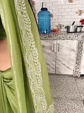 Snapshot of Shalu_G chatting on September 25, 10:47 am Shalu G online show from September 25, 10:47 am