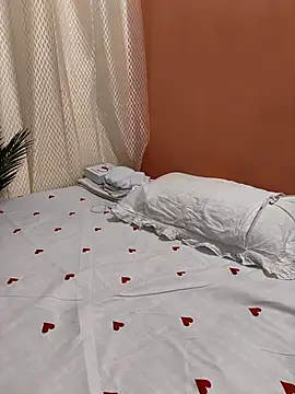 Snapshot of Shalu_G chatting on October 16, 1:36 pm Shalu G online show from October 16, 1:36 pm