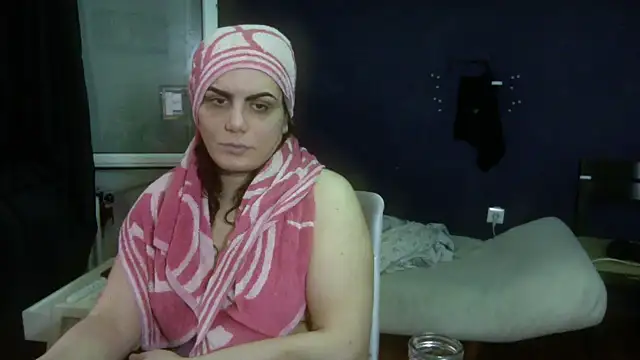 turkishTransEfsun online show from October 3, 10:20 am