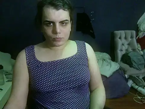 turkishTransEfsun online show from February 3, 3:39 pm