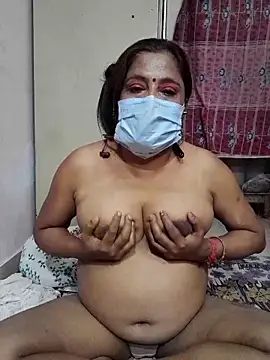 Snapshot of mature_mimi chatting on October 18, 5:59 pm mature mimi online show from October 18, 5:59 pm