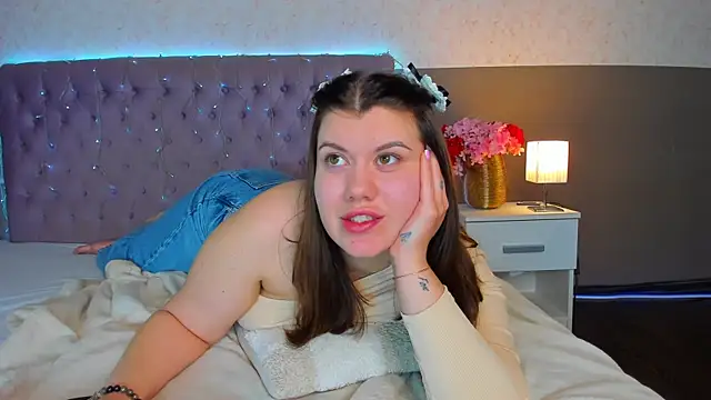 NikkiBustt online show from February 19, 12:37 pm