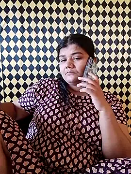 Meenu tiwari online show from September 18, 11:31 am