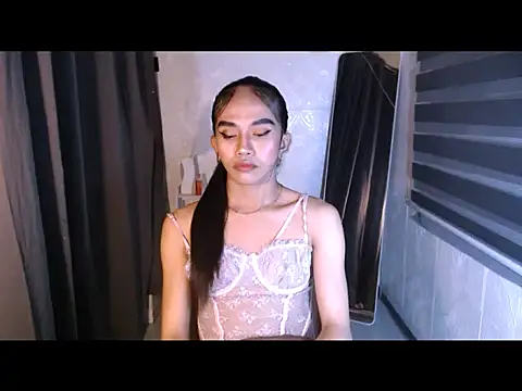 Snapshot of LauraSoHot chatting on October 10, 7:41 pm LauraSoHot online show from October 10, 7:41 pm