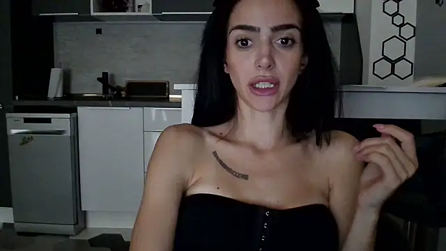 gglingeriee online show from October 3, 12:10 pm