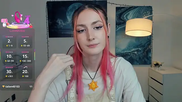 EasterBlink online show from October 26, 12:00 pm