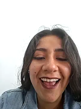 CAROLINE  07 online show from November 18, 2:29 pm