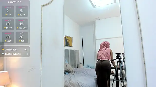 Snapshot of _shaiira chatting on September 24, 7:02 pm shaiira online show from September 24, 7:02 pm