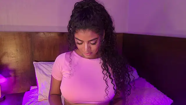 Snapshot of Carly_Monroe_ chatting on October 8, 11:09 pm Carly Monroe online show from October 8, 11:09 pm