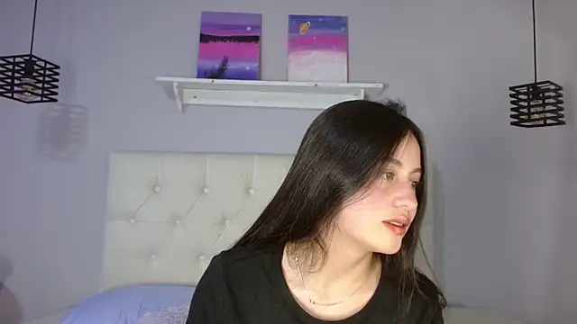 Zaaida  online show from October 1, 2:00 pm