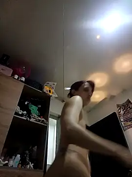 zohet kriss online show from April 14, 5:57 pm