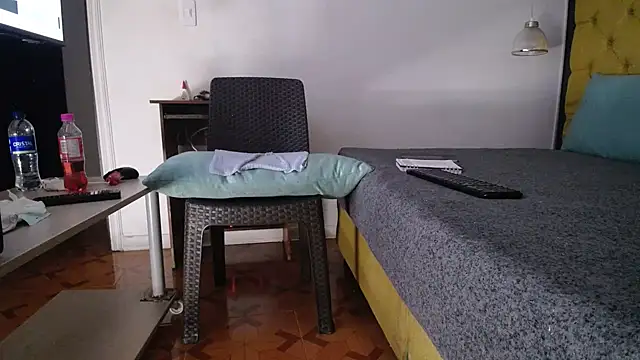 Snapshot of LADY-IN-BLACK chatting on September 25, 5:44 pm LADY-IN-BLACK online show from September 25, 5:44 pm