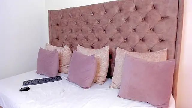 scarlett buunny online show from September 8, 10:20 pm