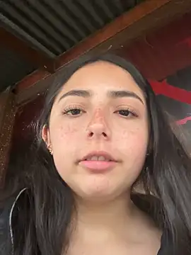 Snapshot of Dulce_1408 chatting on October 28, 9:08 pm Dulce 1408 online show from October 28, 9:08 pm