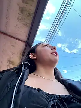 Snapshot of Dulce_1408 chatting on October 15, 6:54 pm Dulce 1408 online show from October 15, 6:54 pm