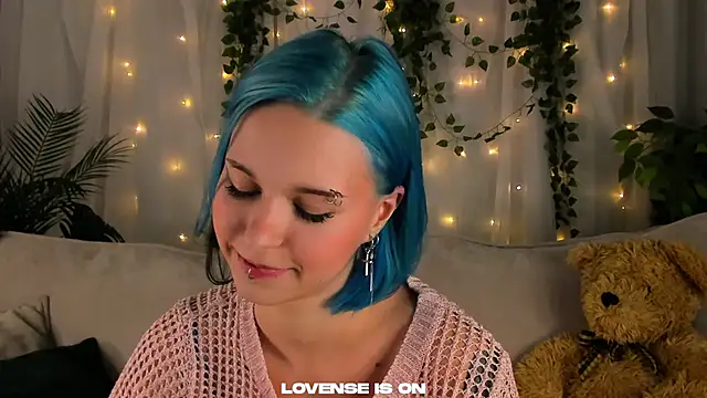 Snapshot of JodyBruster chatting on October 16, 1:14 pm JodyBruster online show from October 16, 1:14 pm