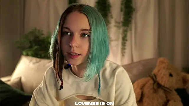 Snapshot of JodyBruster chatting on September 20, 12:03 pm JodyBruster online show from September 20, 12:03 pm