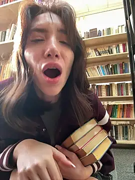 BallerinaCappuccino  online show from February 13, 10:39 am