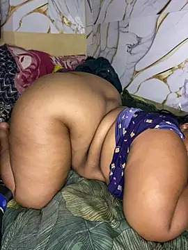 chubbybbw18 online show from March 18, 8:19 am