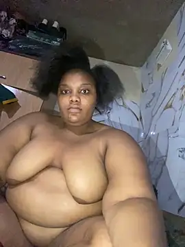 Snapshot of chubbybbw18 chatting on October 20, 9:18 pm chubbybbw18 online show from October 20, 9:18 pm