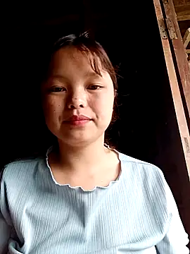 Snapshot of XoiXoi232 chatting on October 17, 1:53 am XoiXoi232 online show from October 17, 1:53 am