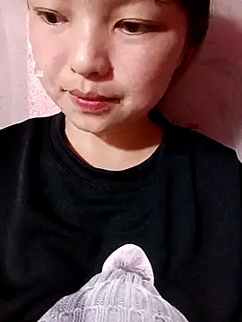 Snapshot of XoiXoi232 chatting on September 18, 1:09 pm XoiXoi232 online show from September 18, 1:09 pm