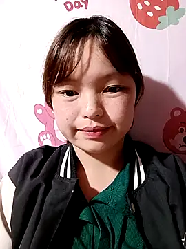 Snapshot of XoiXoi232 chatting on October 20, 10:29 am XoiXoi232 online show from October 20, 10:29 am