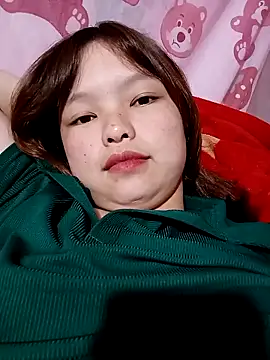 Snapshot of XoiXoi232 chatting on October 12, 3:53 am XoiXoi232 online show from October 12, 3:53 am