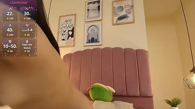 Isabelgh  online show from October 2, 3:22 am