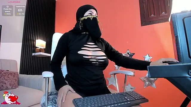 Snapshot of May_hadi chatting on September 29, 6:18 am May hadi online show from September 29, 6:18 am