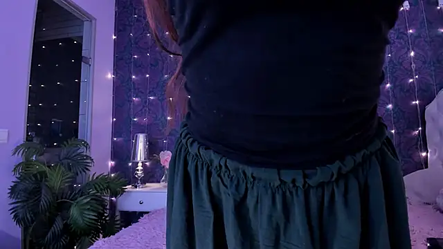 CherrRoses online show from September 15, 6:59 pm