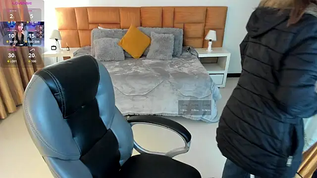 Catti Brie online show from November 4, 11:59 am