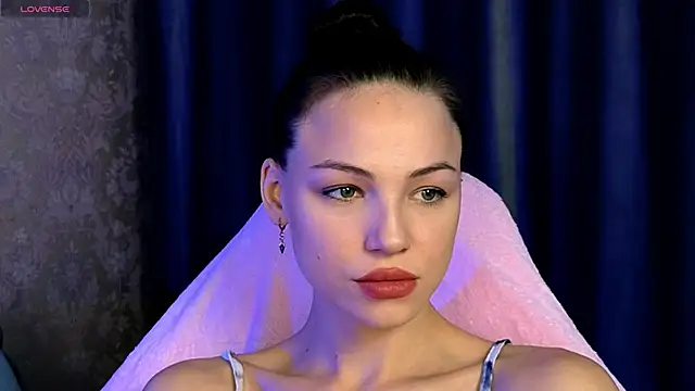 Lily Me online show from September 11, 10:21 pm