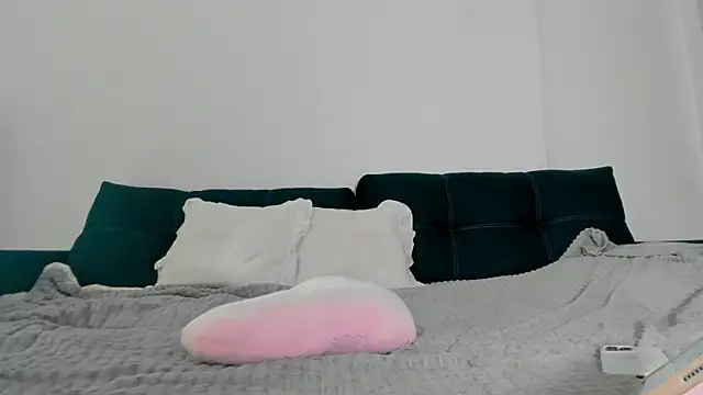 Snapshot of cuteleraay chatting on November 1, 8:13 pm cuteleraay online show from November 1, 8:13 pm